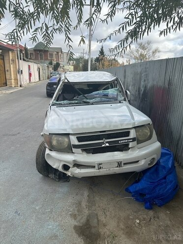Mitsubishi Pajero io 2000, 189,660 km - 1.8 l - Bakı