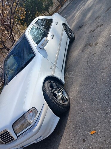 Mercedes C 220 1993, 325,000 km - 2.2 l - Bakı