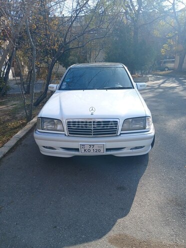 Mercedes C 220 1993, 325,000 km - 2.2 l - Bakı