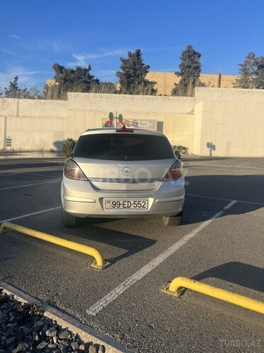 Opel Astra 2006, 322,000 km - 1.3 l - Bakı