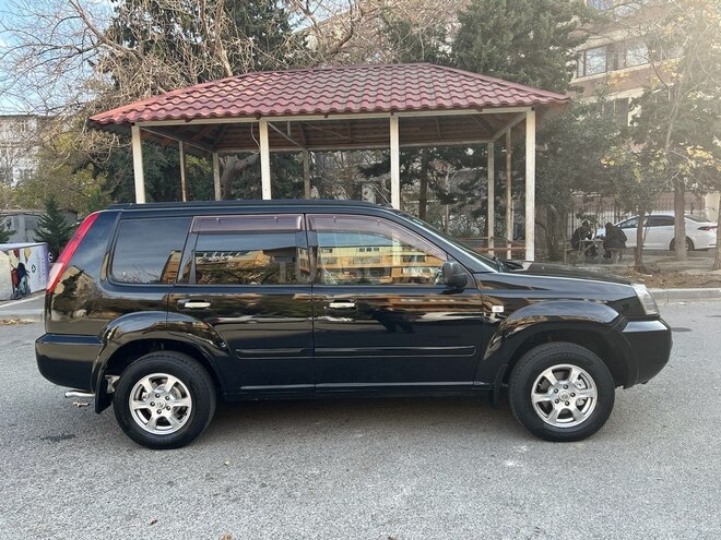 Nissan X-Trail 2005, 214,000 km - 2.0 l - Bakı