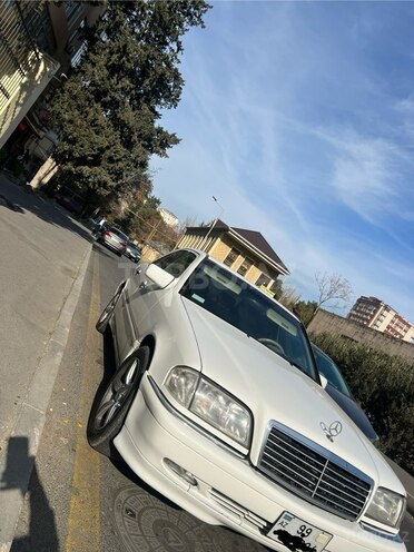 Mercedes C 230 1998, 365,000 km - 2.3 l - Bakı