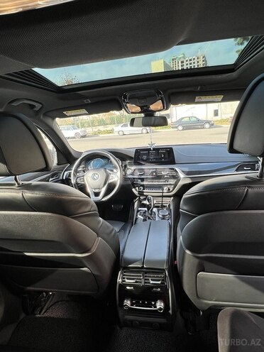 BMW 520 2017, 140,000 km - 2.0 l - Bakı