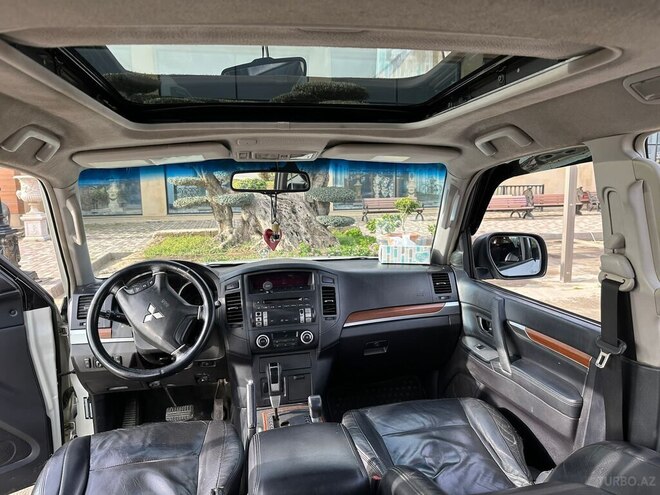 Mitsubishi Pajero 2008, 218,000 km - 3.0 л - Bakı