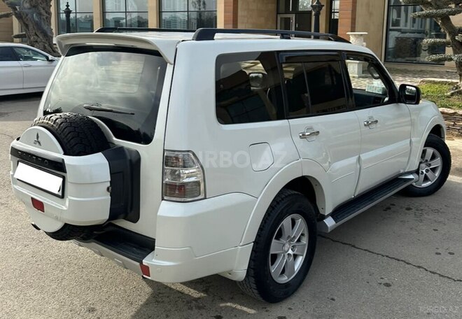 Mitsubishi Pajero 2008, 218,000 km - 3.0 л - Bakı