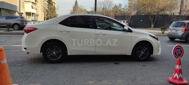 Toyota Corolla 2014, 170,000 km - 1.6 l - Bakı