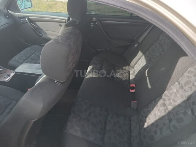 Mercedes C 220 1999, 251,430 km - 2.2 l - Sumqayıt