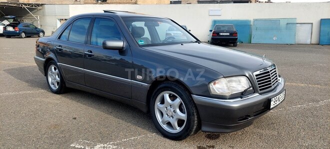 Mercedes C 240 1999, 212,300 km - 2.4 л - Gəncə