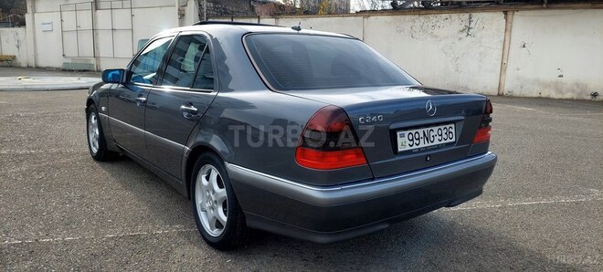 Mercedes C 240 1999, 212,300 km - 2.4 л - Gəncə