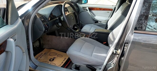 Mercedes C 240 1999, 212,300 km - 2.4 л - Gəncə