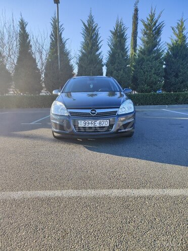 Opel Astra 2007, 240,000 km - 1.4 l - Şəki