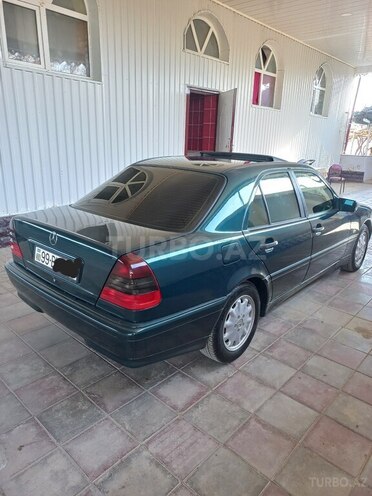 Mercedes C 180 1997, 223,000 km - 1.8 l - Salyan