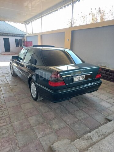 Mercedes C 180 1997, 223,000 km - 1.8 l - Salyan