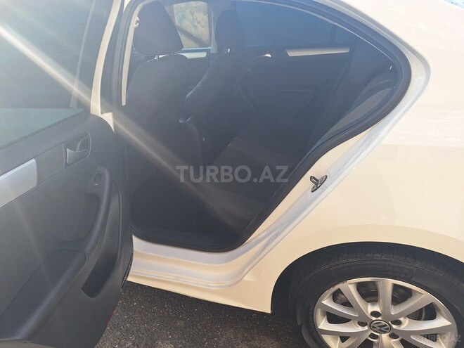 Volkswagen Jetta 2014, 180,361 km - 2.0 l - Bakı