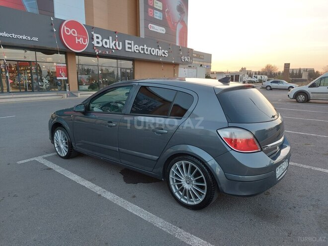 Opel Astra 2006, 260,000 km - 1.4 л - Bakı