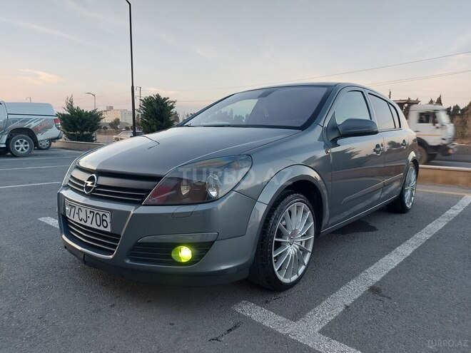 Opel Astra 2006, 260,000 km - 1.4 л - Bakı