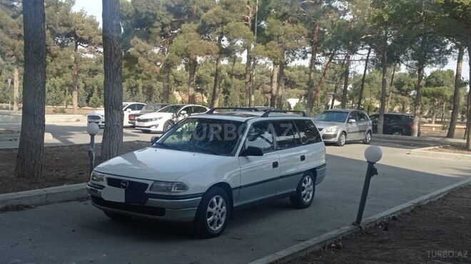 Opel Astra 1995, 165,225 km - 1.7 л - Bakı