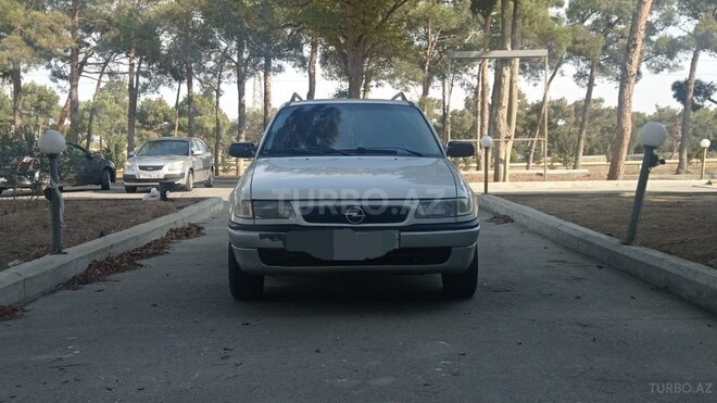 Opel Astra 1995, 165,225 km - 1.7 л - Bakı