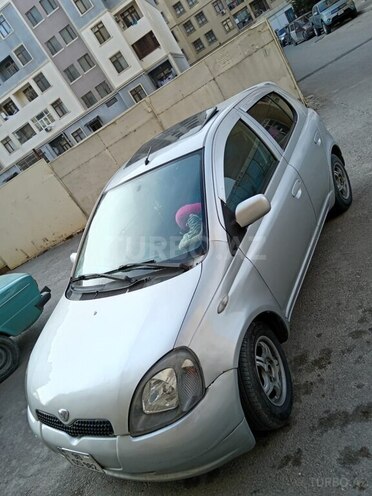 Toyota Vitz 2000, 250,000 km - 1.5 l - Bakı