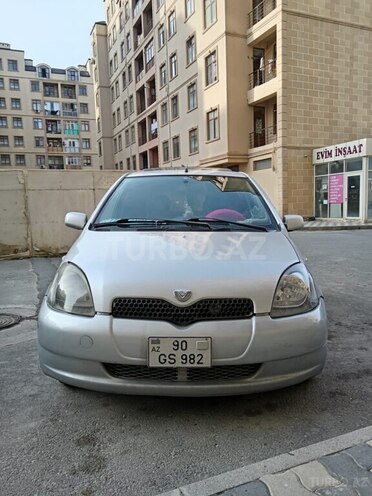 Toyota Vitz 2000, 250,000 km - 1.5 l - Bakı