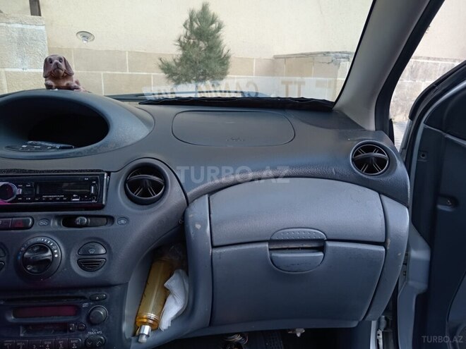 Toyota Vitz 2000, 250,000 km - 1.5 l - Bakı
