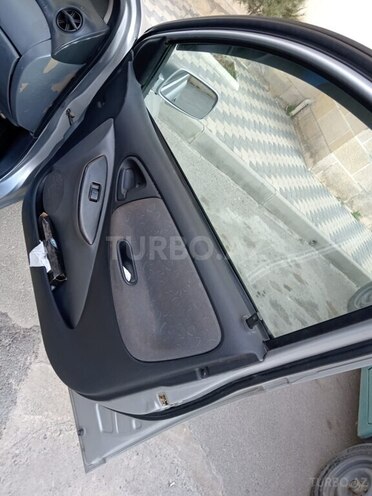 Toyota Vitz 2000, 250,000 km - 1.5 l - Bakı
