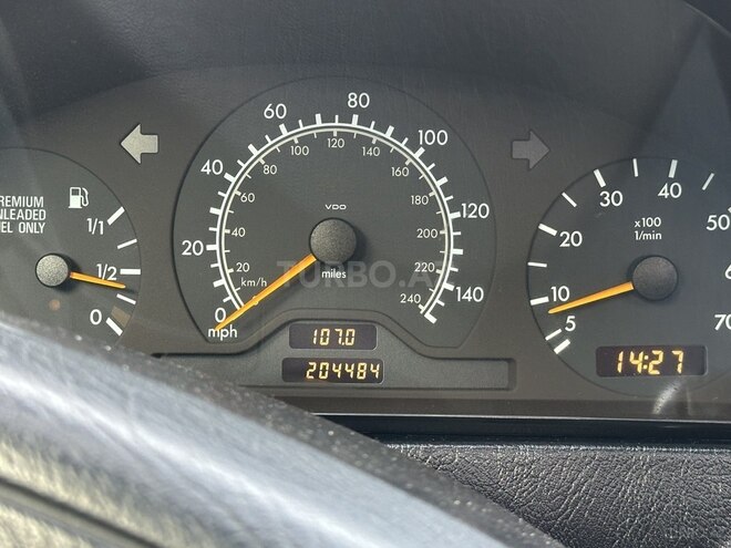 Mercedes C 230 1998, 204,500 km - 2.3 л - Bakı
