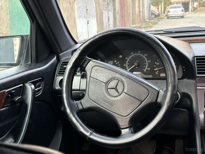 Mercedes C 230 1998, 204,500 km - 2.3 л - Bakı