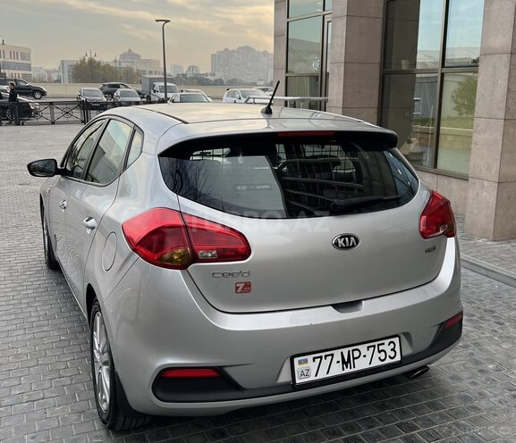 Kia Ceed 2014, 186,000 km - 1.4 l - Bakı
