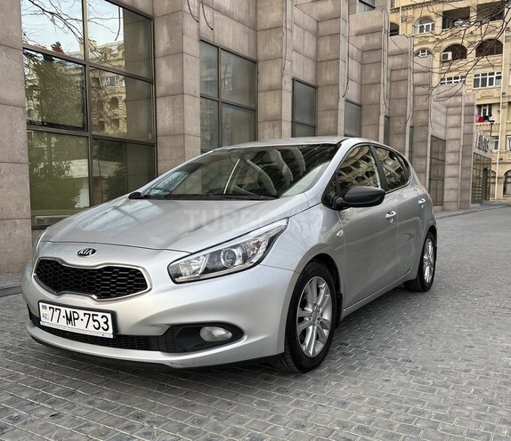 Kia Ceed 2014, 186,000 km - 1.4 l - Bakı