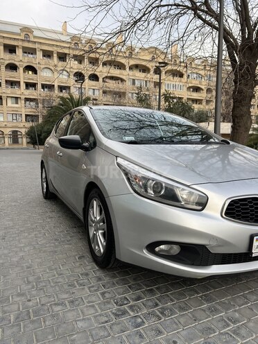Kia Ceed 2014, 186,000 km - 1.4 l - Bakı