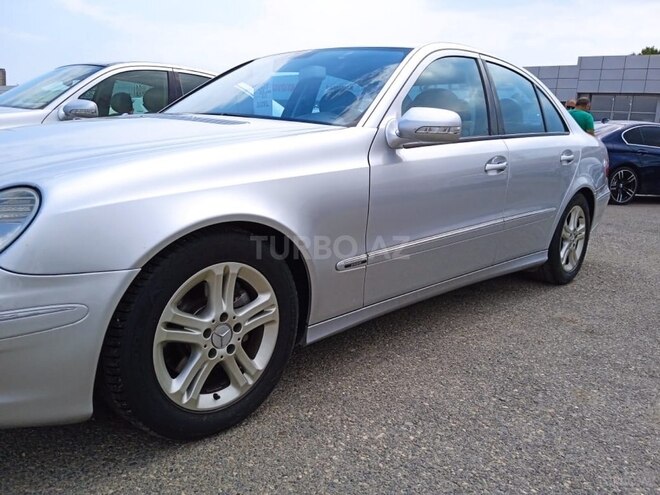 Mercedes E 220 2007, 282,000 km - 2.2 l - Bakı