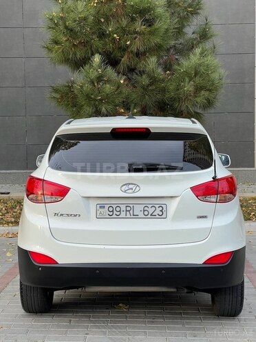 Hyundai Tucson 2010, 190,000 km - 2.0 л - Bakı