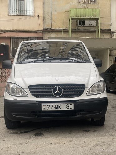 Mercedes Vito 111 2010, 281,000 km - 2.2 l - Bakı