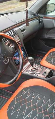 Mercedes E 220 2000, 524,286 km - 2.2 l - Tərtər