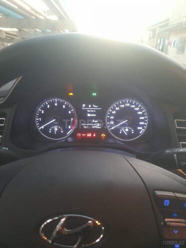 Hyundai Elantra 2019, 32,900 km - 1.6 l - Bakı