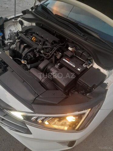 Hyundai Elantra 2019, 32,900 km - 1.6 l - Bakı