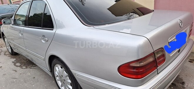 Mercedes E 270 2000, 470,300 km - 2.7 л - Bakı