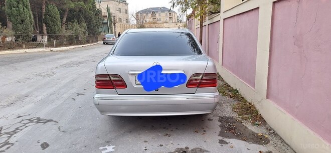 Mercedes E 270 2000, 470,300 km - 2.7 л - Bakı