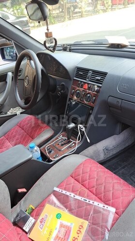 Mercedes C 200 1999, 749,000 km - 2.2 л - Xaçmaz