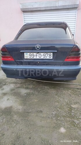 Mercedes C 200 1999, 749,000 km - 2.2 л - Xaçmaz