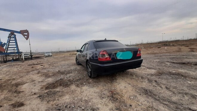 Mercedes C 180 1997, 452,369 km - 1.8 l - Bakı