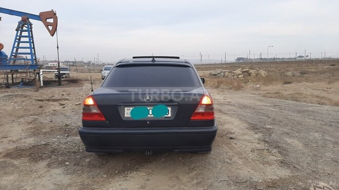 Mercedes C 180 1997, 452,369 km - 1.8 l - Bakı