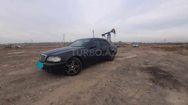 Mercedes C 180 1997, 452,369 km - 1.8 l - Bakı