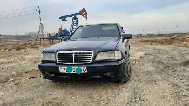Mercedes C 180 1997, 452,369 km - 1.8 l - Bakı