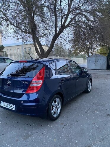 Hyundai i30 2008, 257,000 km - 1.4 л - Bakı