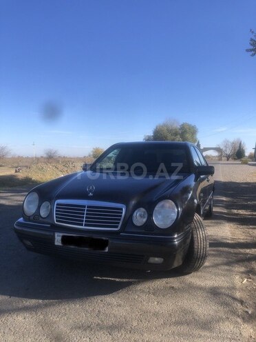 Mercedes E 200 1999, 517,874 km - 2.0 l - Tərtər