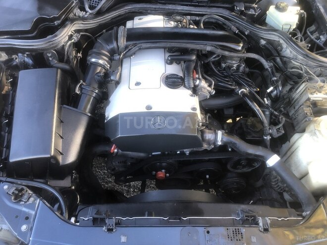 Mercedes E 200 1999, 517,874 km - 2.0 l - Tərtər