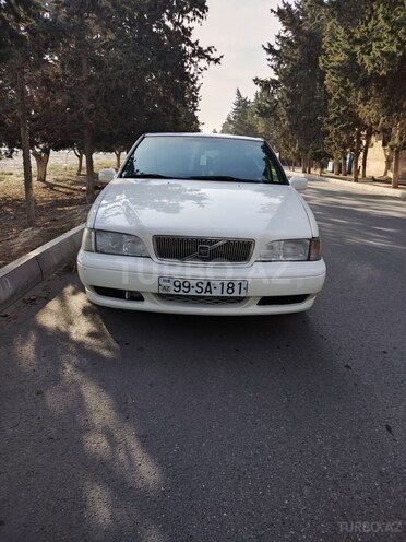 Volvo  1998, 399,000 km - 2.4 l - Bakı