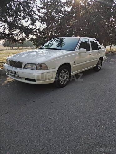 Volvo  1998, 399,000 km - 2.4 l - Bakı